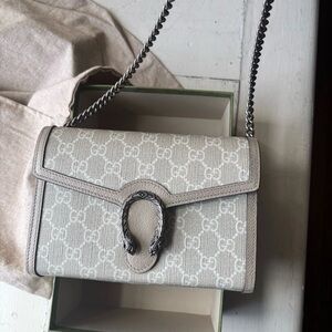 Dionysus Wallet on Chain - Beige and white GG Supreme canvas